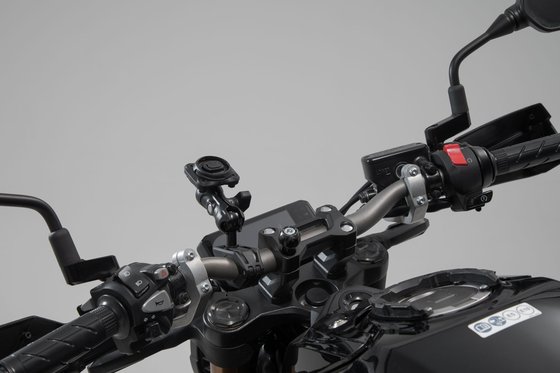 KLE 650 VERSYS (2007 - 2021) universal mount kit gps | SW-MOTECH