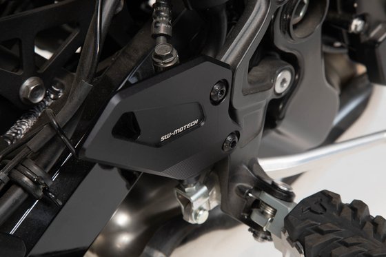 Z 900 RS (2018 - 2022) heel guard for kawasaki z900rs/cafe | SW-MOTECH