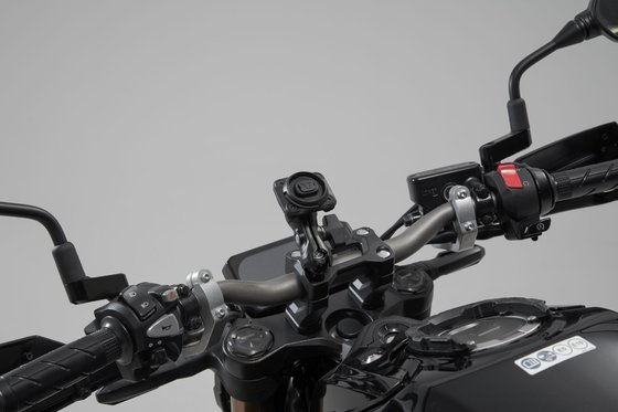 KLR 650 (1999 - 2022) gps phone case kit | SW-MOTECH