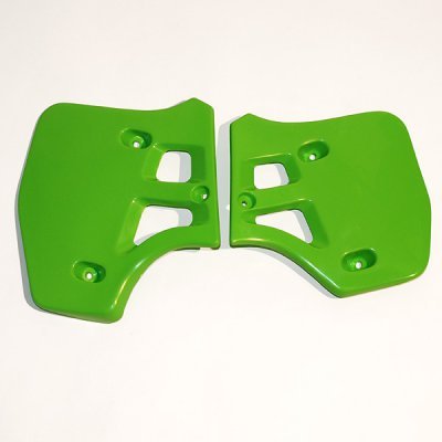 KX 500 (1988 - 2002) green radiator covers for kawasaki kx250/500 | UFO