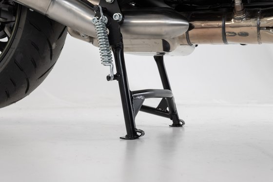 Z 900 (2018 - 2019) black centerstand for kawasaki z900rs/cafe | SW-MOTECH